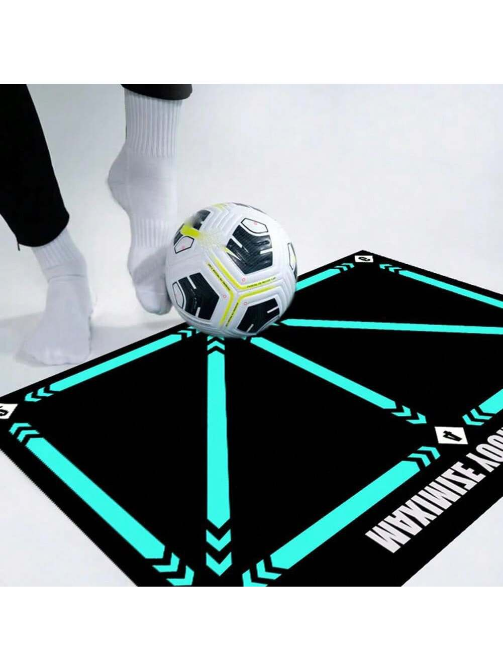 แผ่นฝึกการควบคุมลูกฟุตบอล |    - Spike Ball Game บทวิจารณ์และราคา